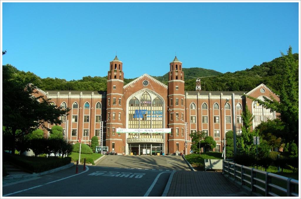 [韩国院校] Hankuk  University of Foreign Studies 韩国外国语大学